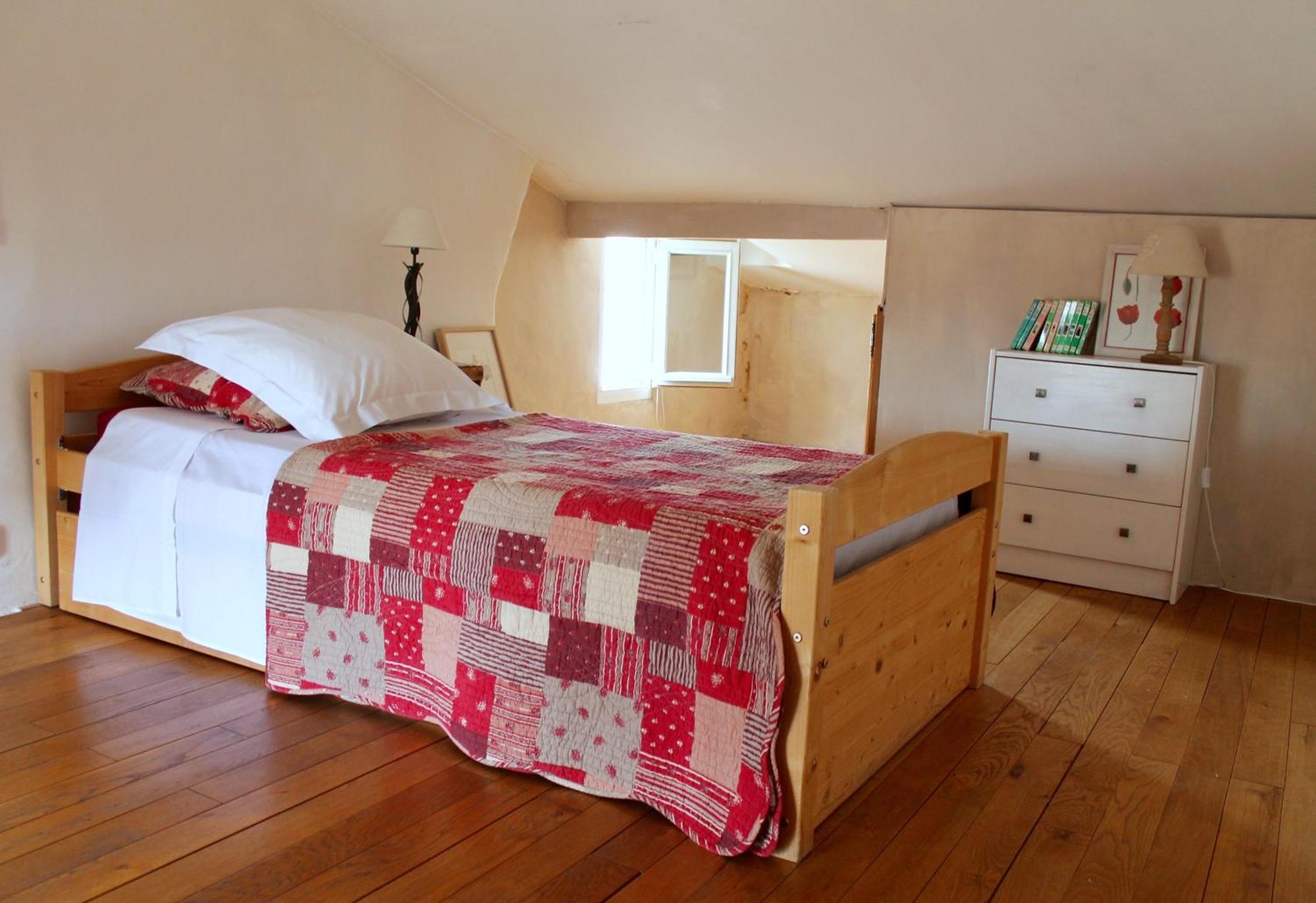 Duplex En Plein Centre Lejlighed LʼIsle-sur-la-Sorgue Eksteriør billede